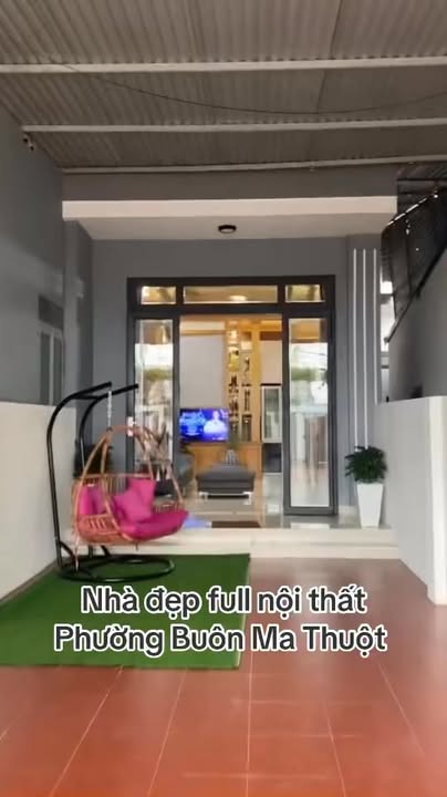 Nhà phố Cư Êbur, Buôn Ma Thuột 160m² giá 2.79 tỷ - Đầy đủ nội thất, chỉ việc vào ở ngay!