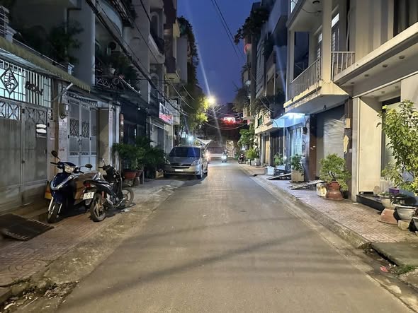 FrontHouse Nguyễn Xí Bình Thạnh 64m² giá 11.65 tỷ - Tiềm năng kinh doanh đỉnh cao!