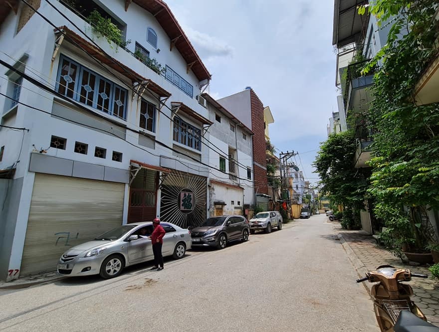 Đất phố Nguyễn Sơn Bồ Đề Long Biên 85m² giá thỏa thuận - Mặt tiền 7.6m, an ninh tốt!