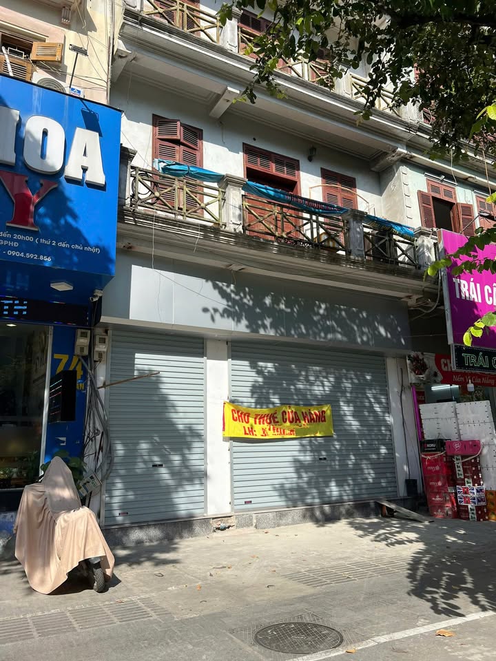 Mặt bằng cho thuê mặt đường Đội Cấn, Ba Đình 70m² giá 20 triệu - Đủ đồ vào kinh doanh ngay!