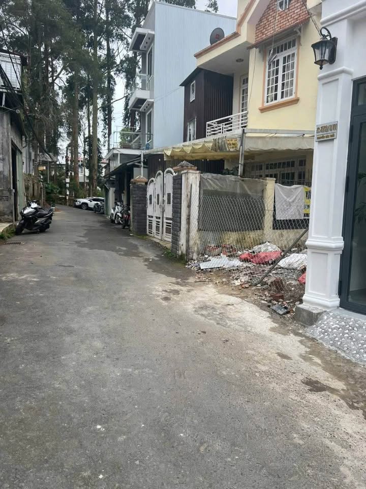 Đất nền trung tâm Đà Lạt 91.93m² giá 7.9 tỷ - Sổ đỏ chính chủ, xây dựng tự do!