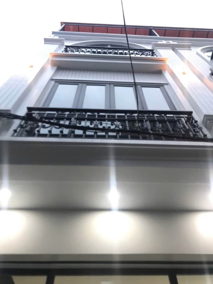 Nhà 4 tầng ngõ 282 Đà Nẵng, quận Ngô Quyền, 44m² giá 3.68 tỷ - Chính chủ, ô tô đỗ cửa!