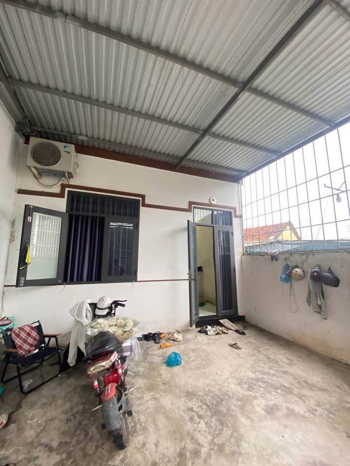 Nhà cấp 4 Thị Trấn Diên Khánh 102.8m² giá 1.55 tỷ - Bán gấp, thương lượng ngay!