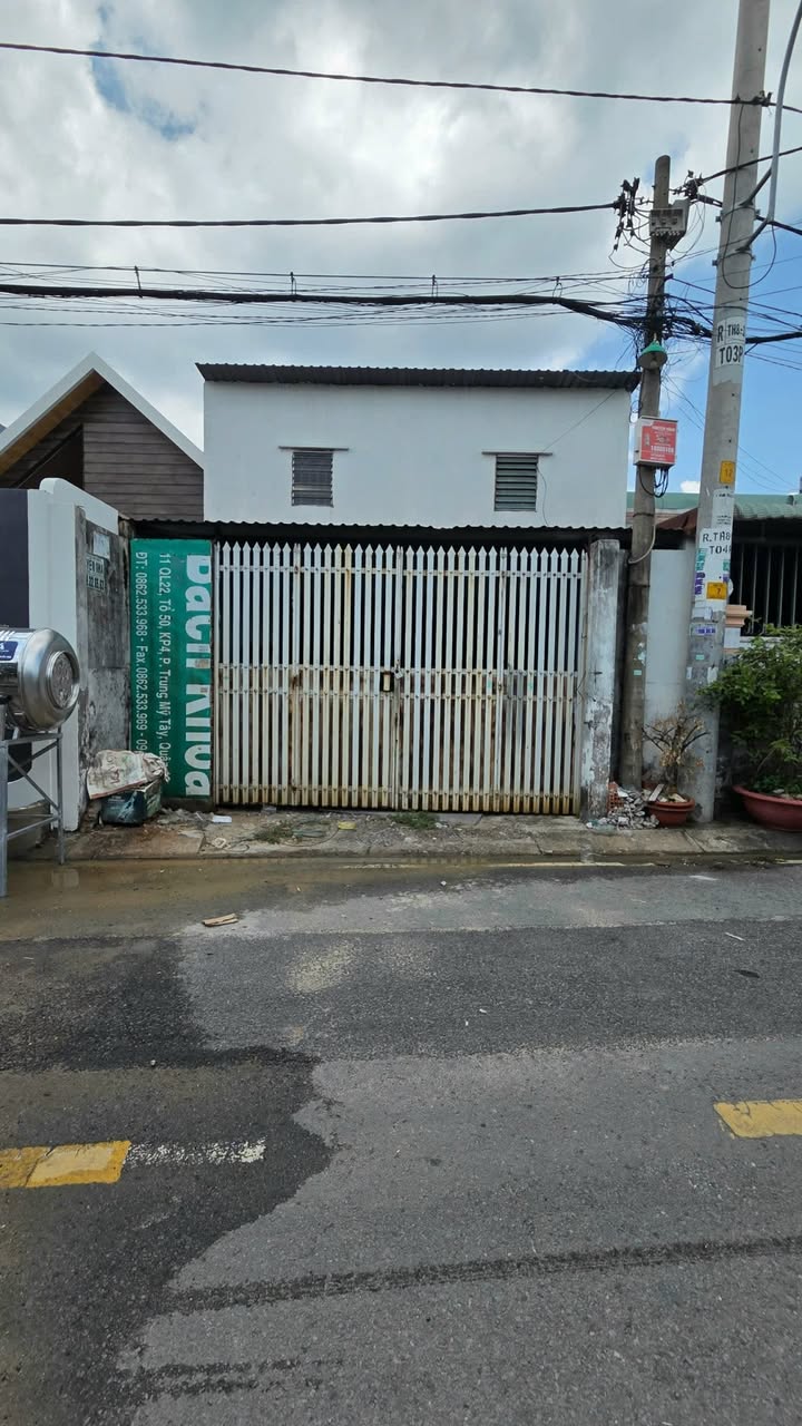 Đất nền Tân Hiệp, Hóc Môn 123m² giá 4.8 tỷ - Mặt tiền đường nhựa thuận lợi!