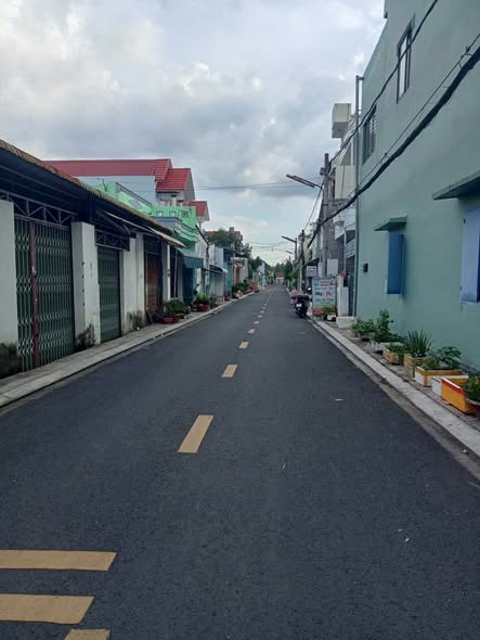 Nhà cấp 4 cũ hẻm 170 Trần Quang Diệu, Bình Thủy, Cần Thơ - Giá chỉ 2.6 tỷ!