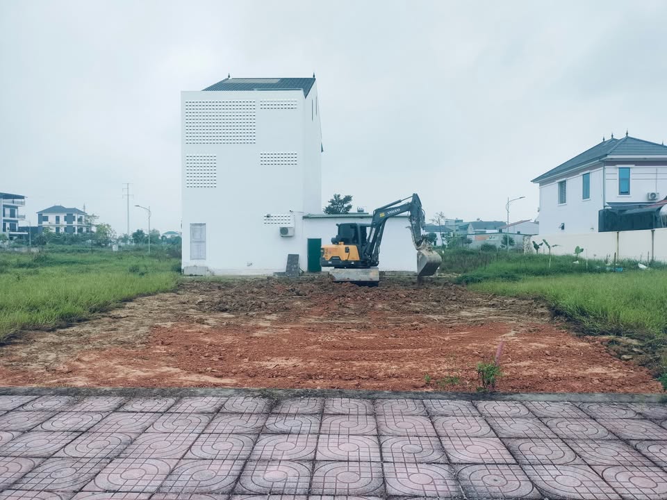 Đất nền Vườn Xanh 3 Đô Lương 140m² giá 2.3 tỷ - Đầu tư lý tưởng!