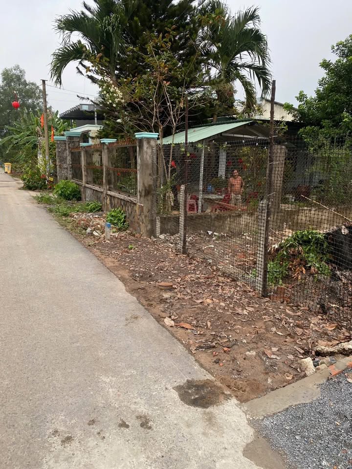 Lô đất Tân Thành Bắc Tân Uyên 227,1m² giá 1,9 tỷ - Sổ hồng riêng, thổ cư 100%