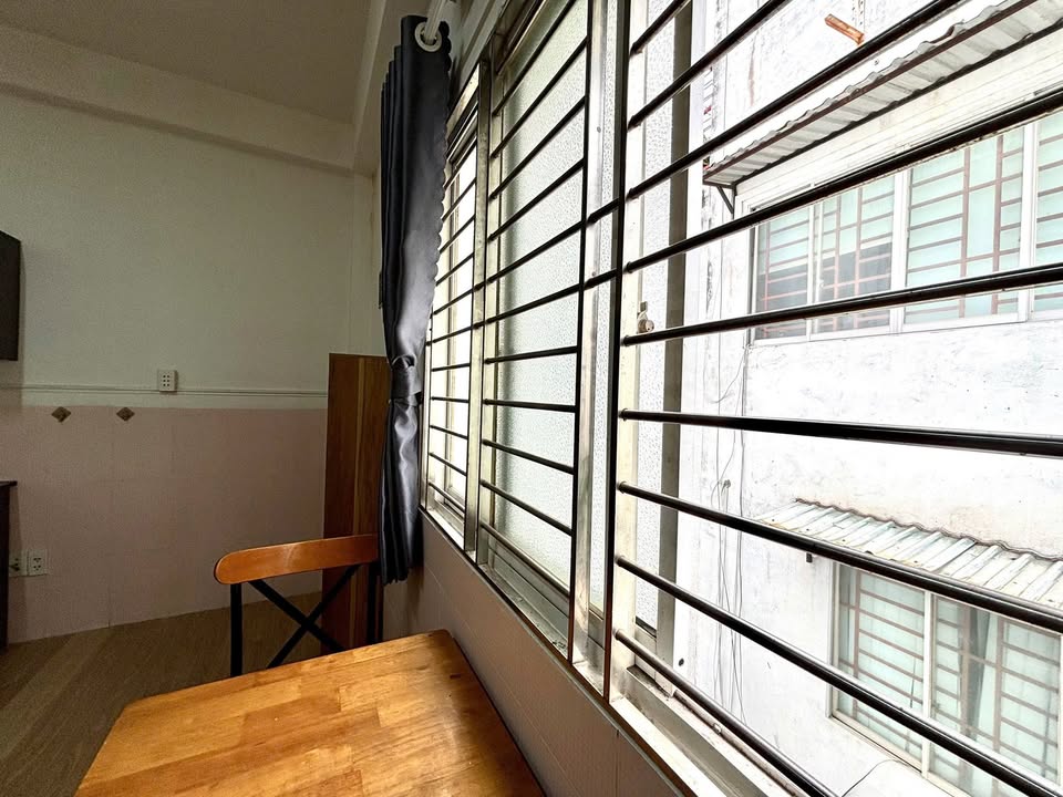 Studio cho thuê đường Ung Văn Khiêm, Bình Thạnh 4.8 triệu - Tiện nghi đầy đủ, ngay mặt tiền!