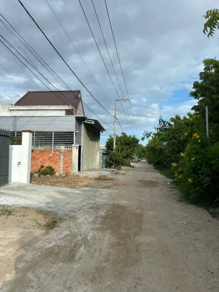 Nhà cấp 4 tại xã Thành Hải, TP Phan Rang, Ninh Thuận - Diện tích 120m², giá chỉ 1 tỷ!