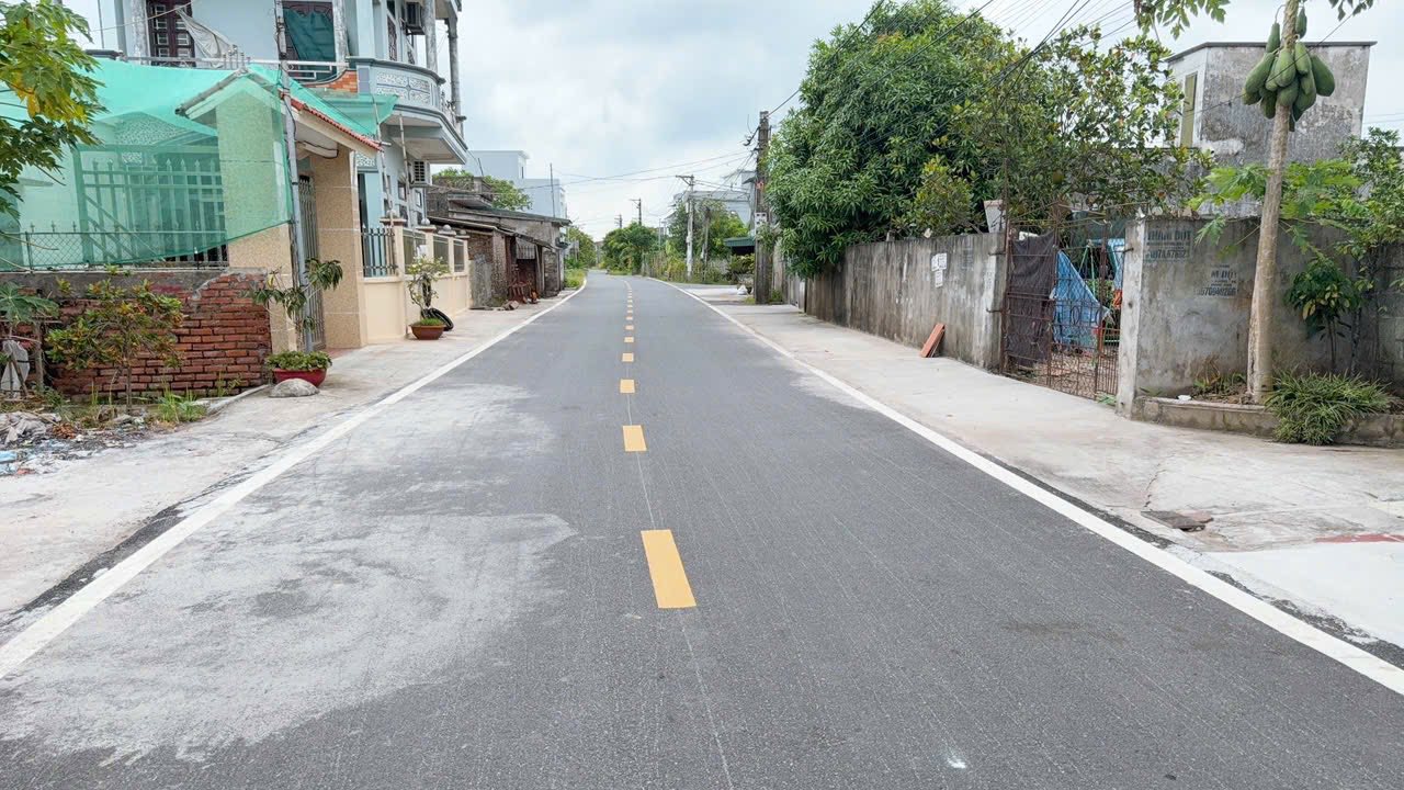 Nhà mặt tiền đường An Ninh Tiền Hải 100m² giá 1.1 tỷ - Kinh doanh thuận lợi!