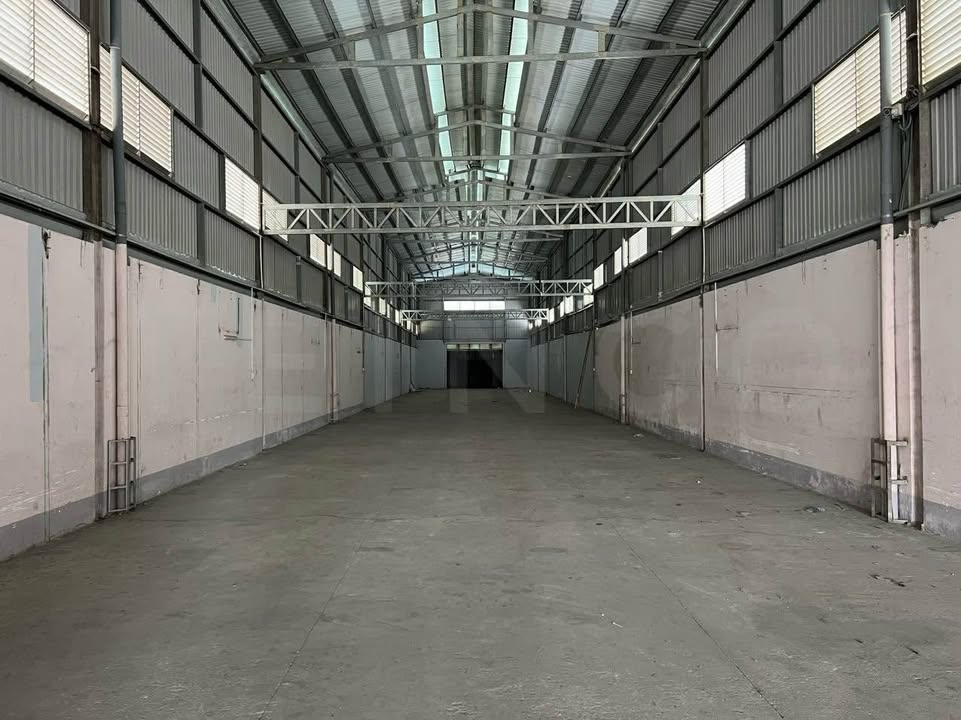 Kho xưởng cho thuê mặt tiền đường Phạm Hùng, Cái Răng - 675m² giá chỉ 50 triệu/tháng!