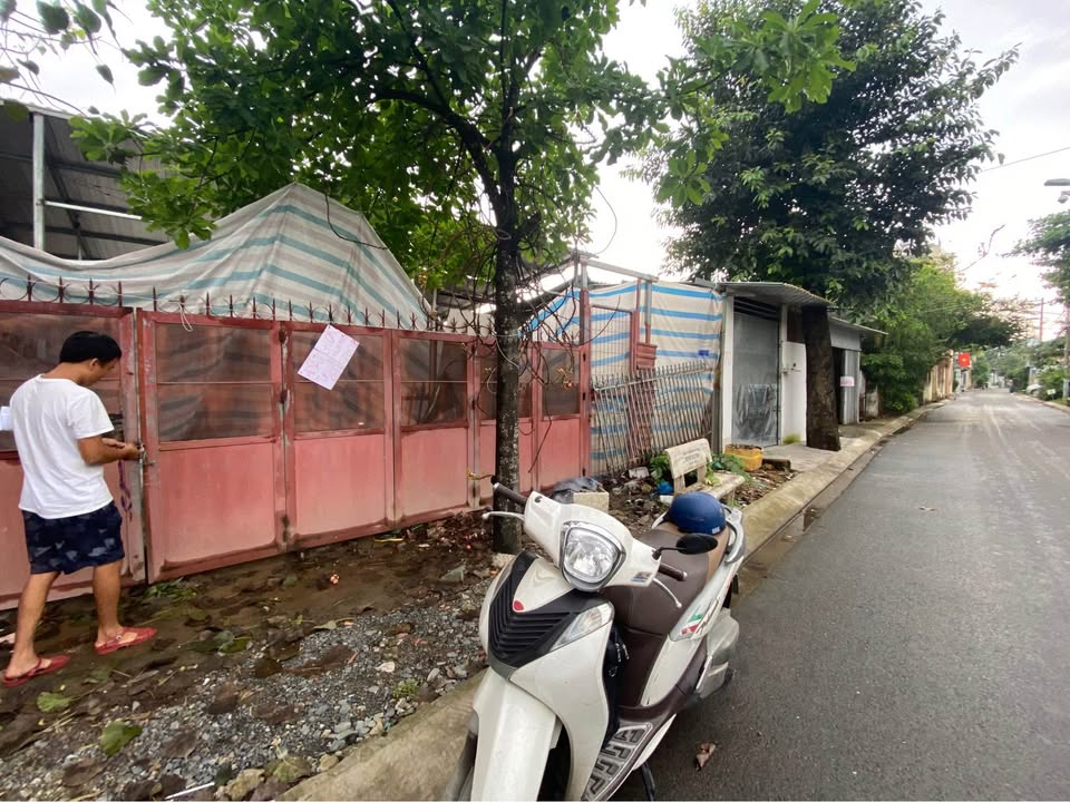 Cho thuê mặt bằng 180m² tại Cát Lái - Mặt tiền đường 25, giá chỉ 15 triệu/tháng!