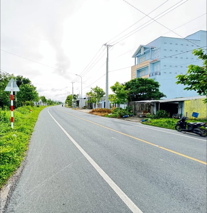 Đất mặt tiền đường Hồ Biểu Chánh, Gò Công 176m² giá 2.6 tỷ - Tiềm năng kinh doanh vượt trội!