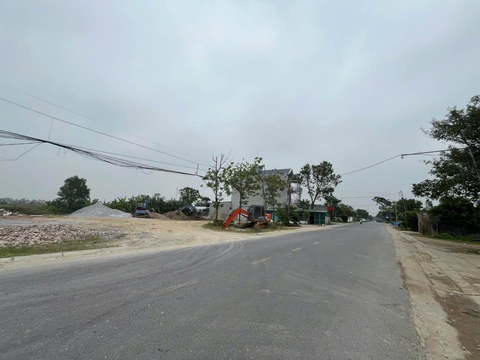 Đất nền mặt tiền 6m tại Quảng Giao, Quảng Xương 120m² - Cơ hội đầu tư hấp dẫn!