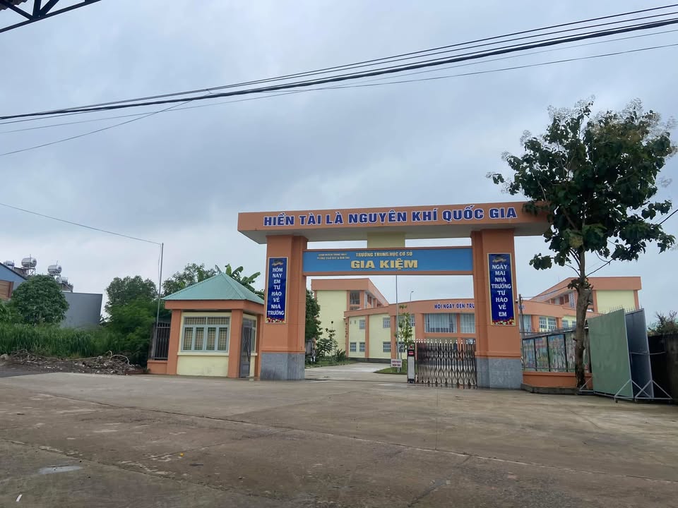 Đất thổ cư Gia Kiệm 94m² giá 680 triệu - Sổ hồng chính chủ, thuận tiện di chuyển!