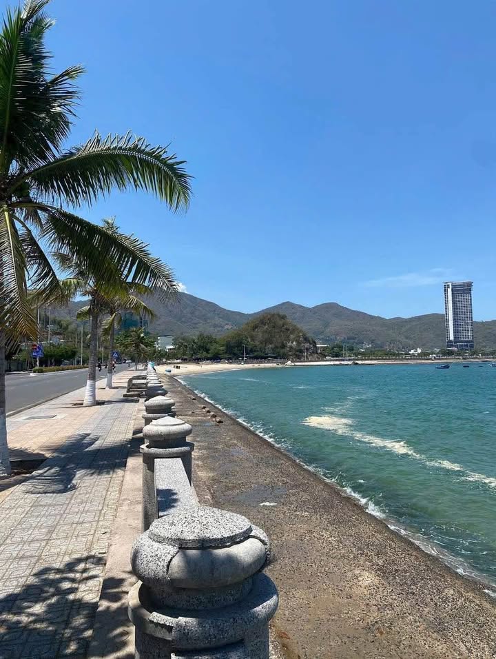 Bán đất Vĩnh Hoà Nha Trang 114m² giá 5.8 tỷ - Cách biển chỉ 350m!