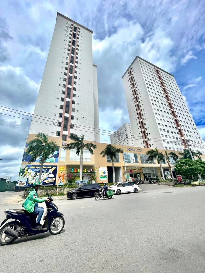 Căn hộ Topaz City 70m² giá 3.15 tỷ - View đẹp, nội thất đầy đủ!