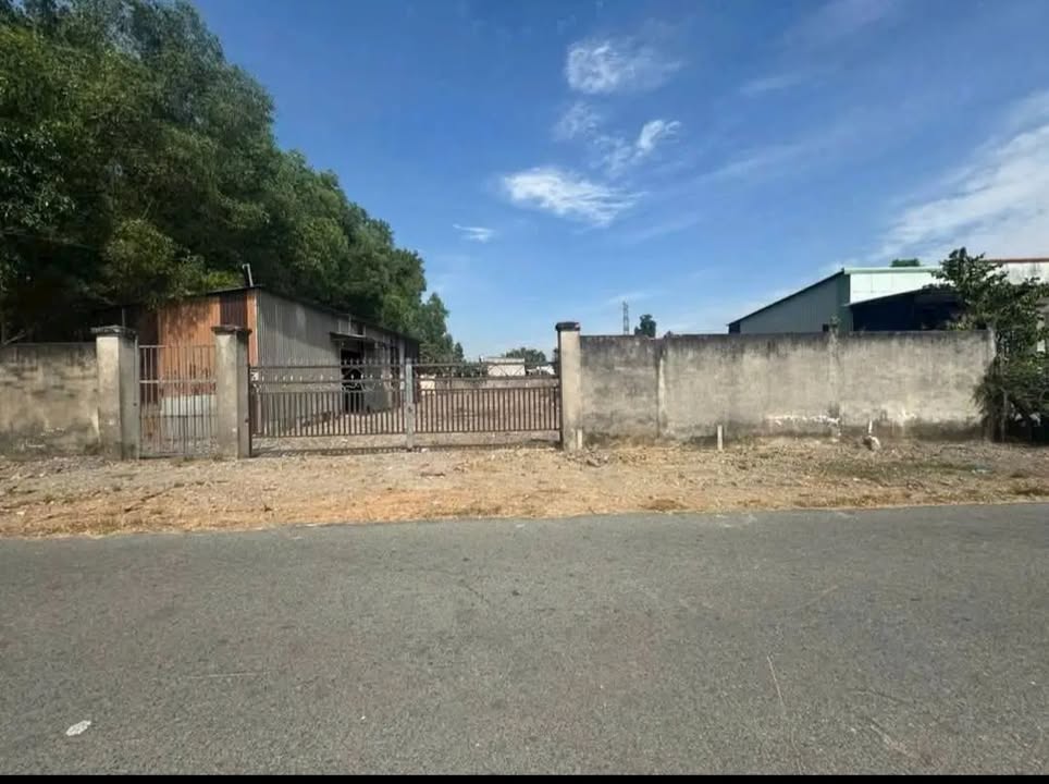 Đất mặt tiền Phan Văn Cội, Củ Chi 1300m² giá 9 tỷ - Đầu tư sinh lời lý tưởng!