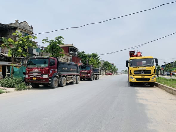 Xưởng 2000m² mặt đường Nguyễn Viết Thứ, Hoài Đức - Giá chỉ 20 tỷ!