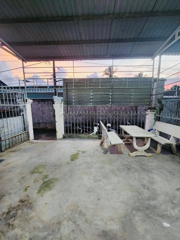 Nhà hẻm 126 Nguyễn Bỉnh Khiêm, Rạch Giá - Diện tích 100m², chỉ 3.2 triệu/tháng