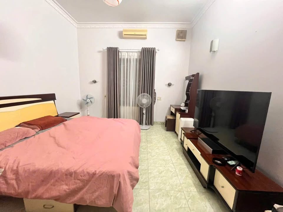 Nhà mặt đường Phan Bội Châu, Hải Phòng 89m² giá 17.5 tỷ - Kinh doanh đắc địa!