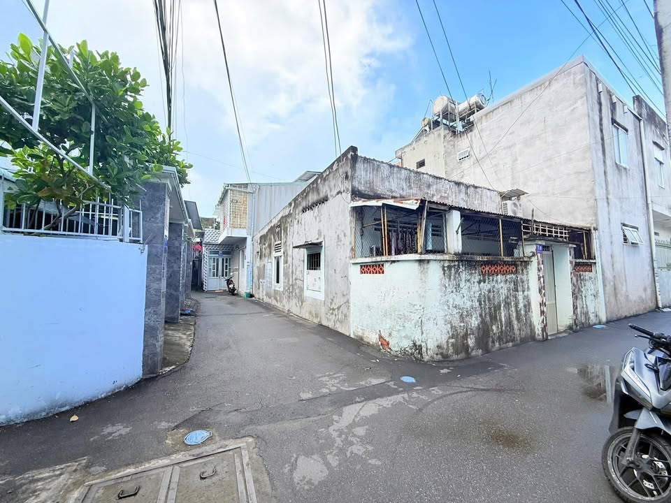 Nhà cấp 4 hẻm 71 Nguyễn Hữu Cảnh 84m² giá 4.59 tỷ - Vị trí trung tâm Vũng Tàu!