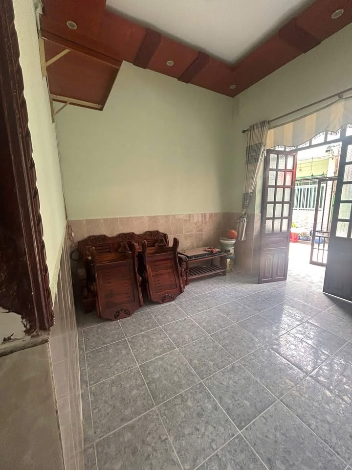 Nhà cấp 4 gác lửng tại Dĩ An 42m² giá 1.15 tỷ - Ô tô vào tận nhà!