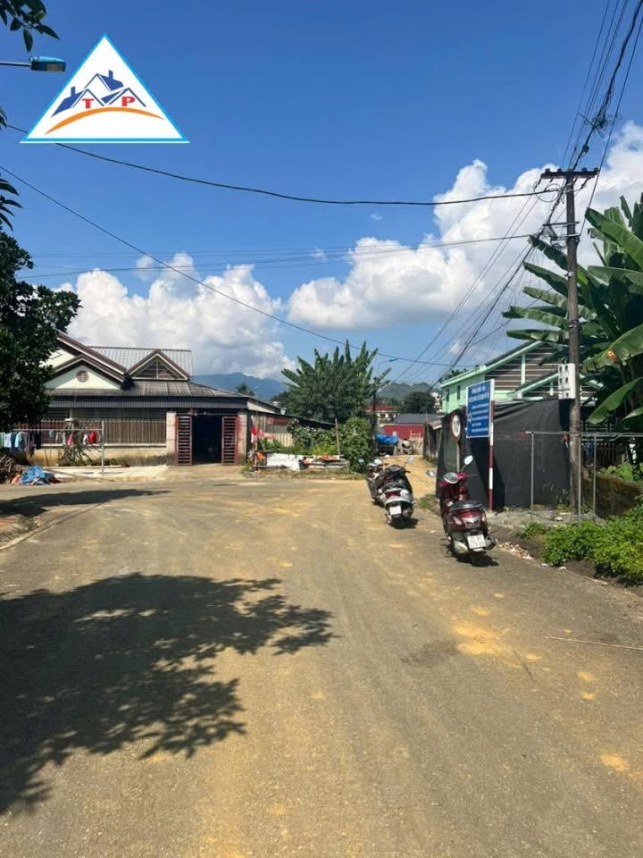 Đất nền 2 mặt tiền đường Xuân Thủy 114m² giá 520 triệu - Cơ hội đầu tư hiếm có!