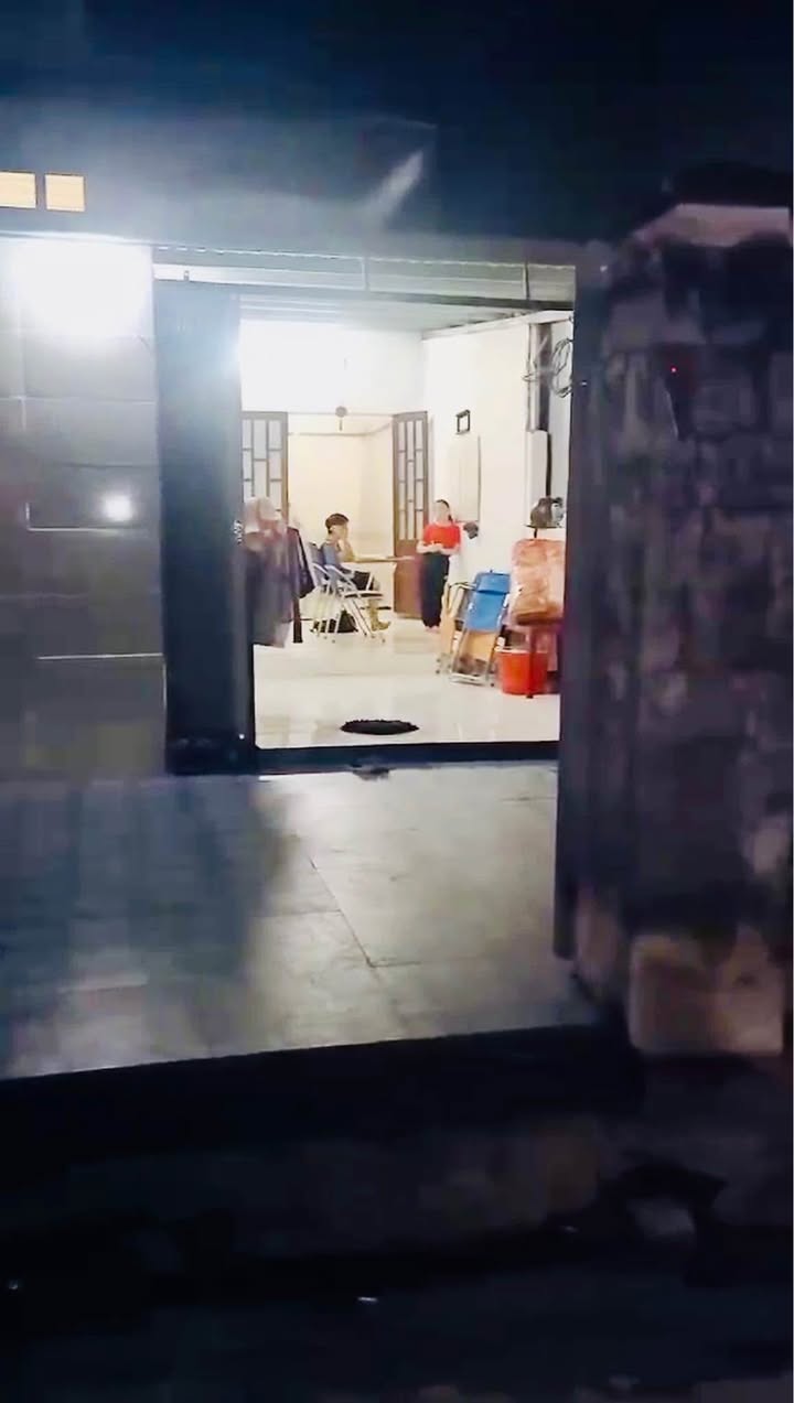 Nhà có tầng lửng 34 Hải Triều, An Cựu 88m² giá 2.5 tỷ - Kiệt ô tô, an ninh tuyệt đối!