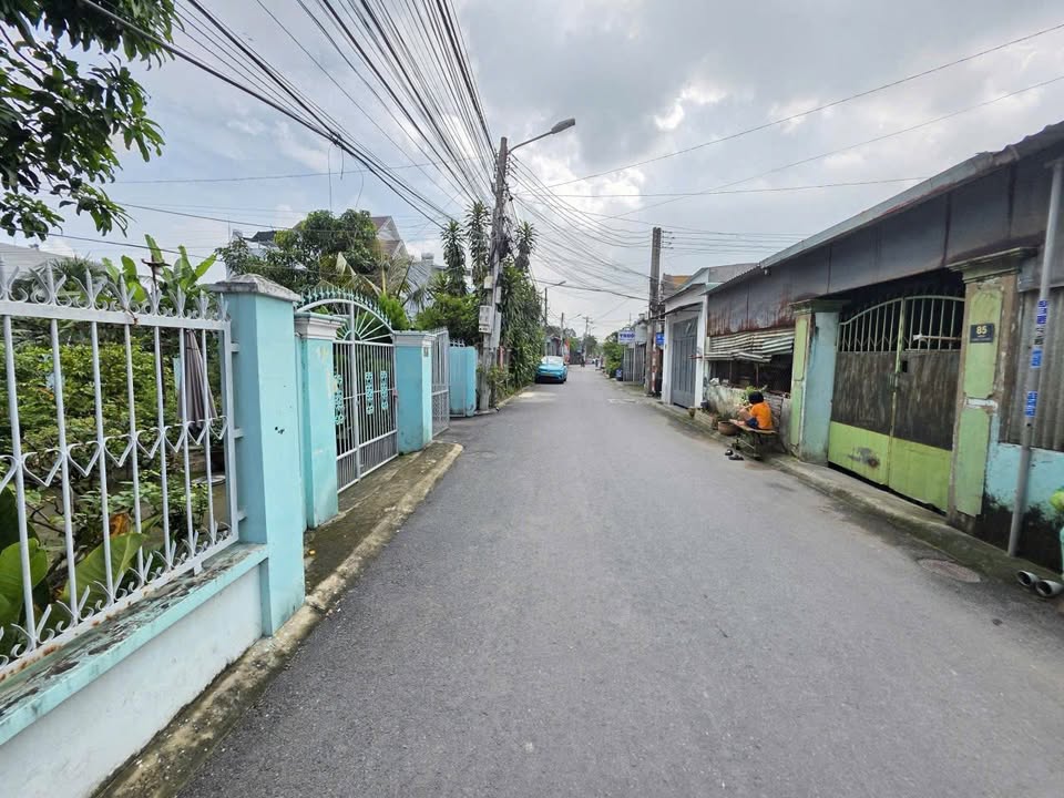 Đất mặt tiền đường Nguyễn Văn Trỗi, Dĩ An 100,7m² giá 4,05 tỷ - Kinh doanh sầm uất!