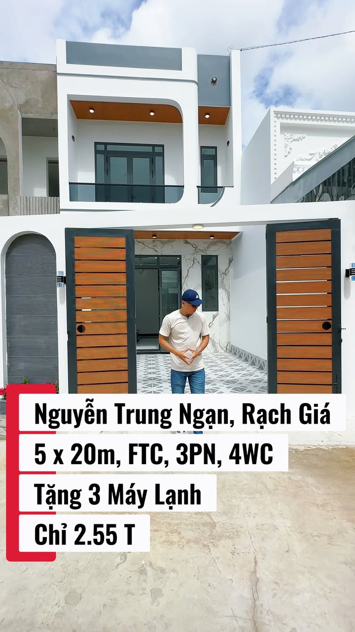 Nhà hẻm ô tô Nguyễn Trung Ngạn, Rạch Giá 100m² giá 2.5 tỷ - Sân đậu ô tô rộng rãi!