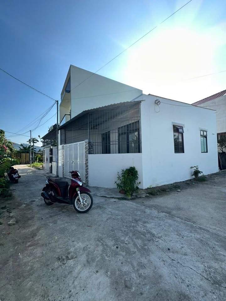 Nhà bán gấp Phú Ân Nam 60m² giá 1.49 tỷ - 2 mặt tiền, ô tô vào tận nhà!