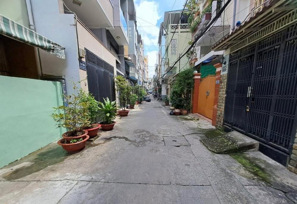 Nhà phố 3 tầng Hẻm 3M Cách Mạng Tháng 8, Q.10 - 40m² chỉ 4.15 tỷ