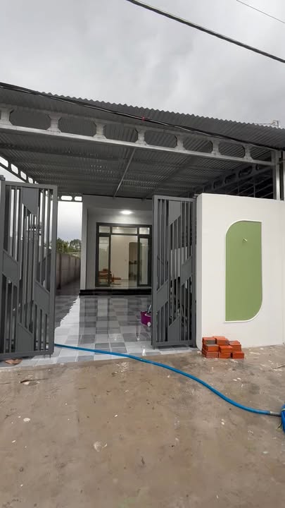 Nhà đẹp Hẻm 49 Nguyễn Văn Linh, 108m² giá 1.25 tỷ - Sẵn sàng vào ở!