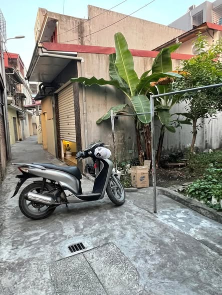 Đất nền 50m² phố Khúc Thừa Dụ, Vĩnh Niệm, Hải Phòng - Giá tốt chỉ 2 tỷ!