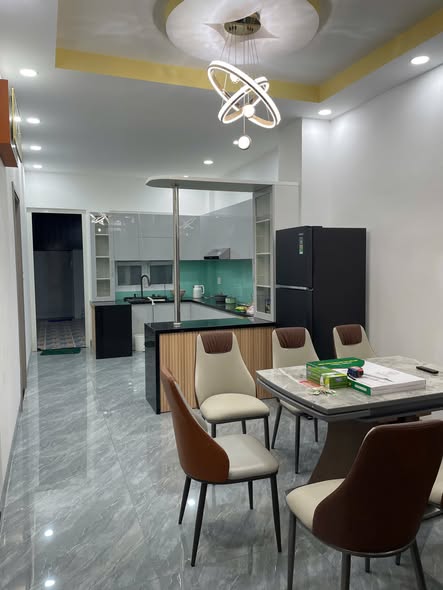 Nhà cho thuê khu đô thị Thăng Long Home Nhơn Trạch 4PN giá 25 triệu - Full nội thất sang trọng!