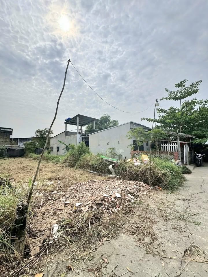 Đất nền Gò Công 129.6m² giá 680 triệu - Vị trí đắc địa tại trung tâm!