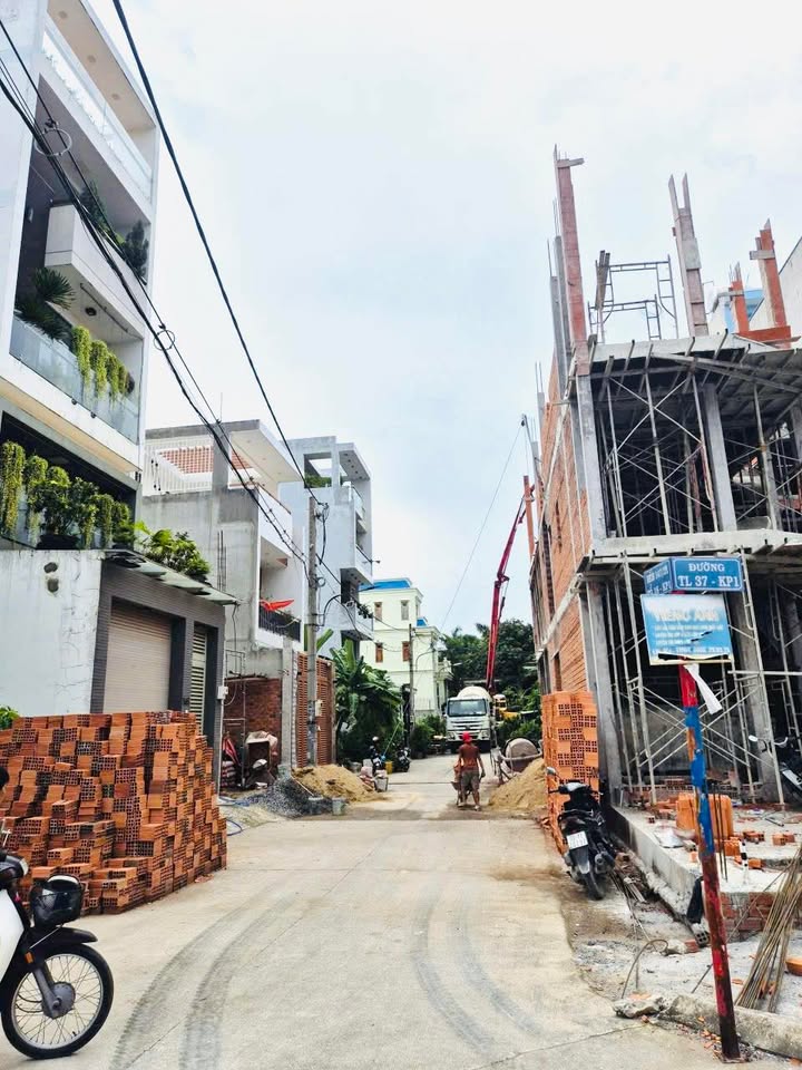 Đất nền quận 12 đường TL37 100m² giá 4.8 tỷ - Hệ số cao, đầu tư lý tưởng!