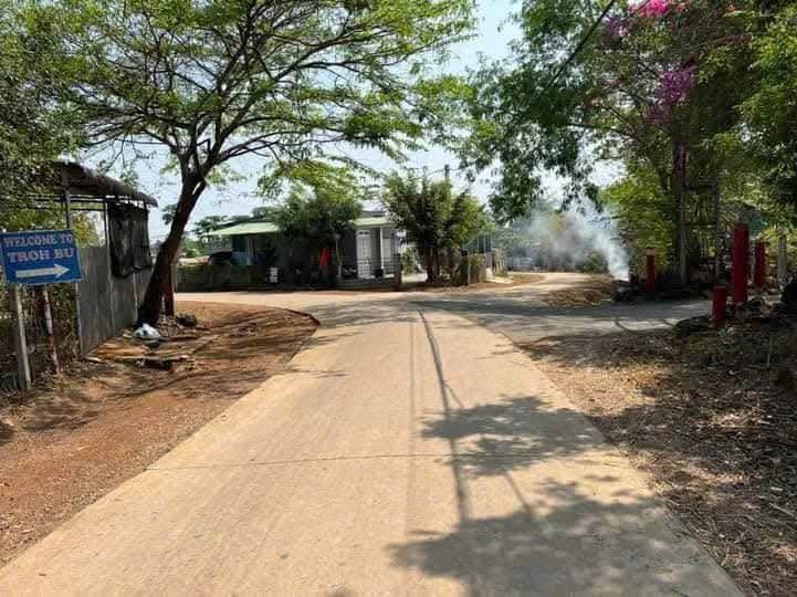 Đất nền liền kề tại khu du lịch Trohbu 190m² giá 300 triệu - Sổ đỏ chính chủ!