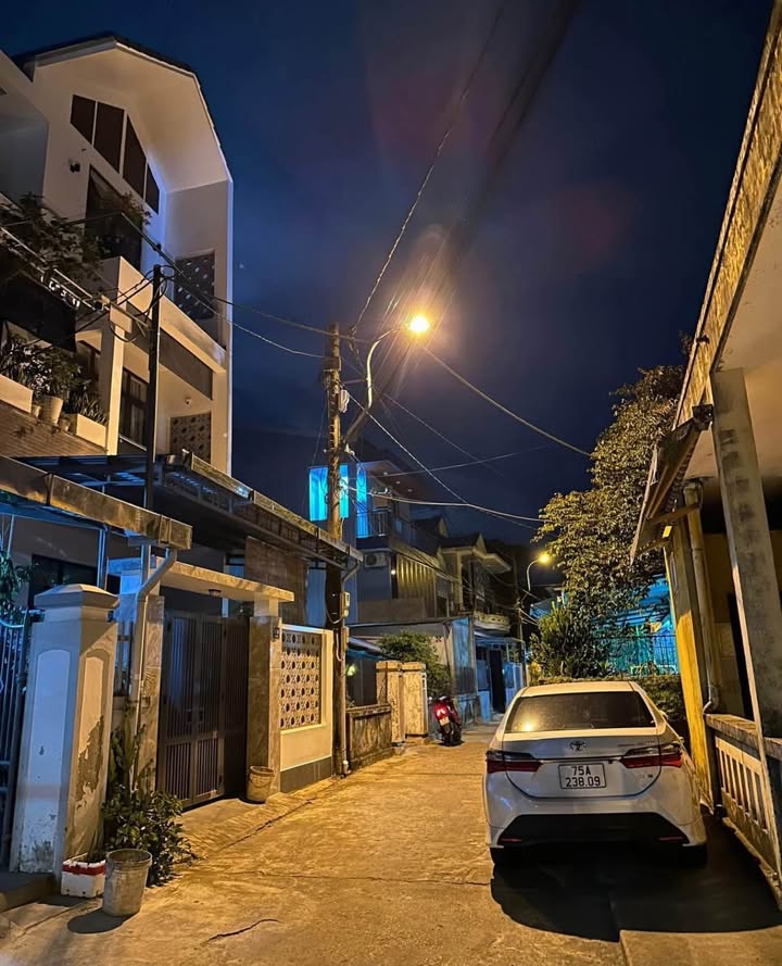 Đất nền Trường An, Huế 72m² giá 2.2 tỷ - Vị trí trung tâm, an cư lý tưởng!