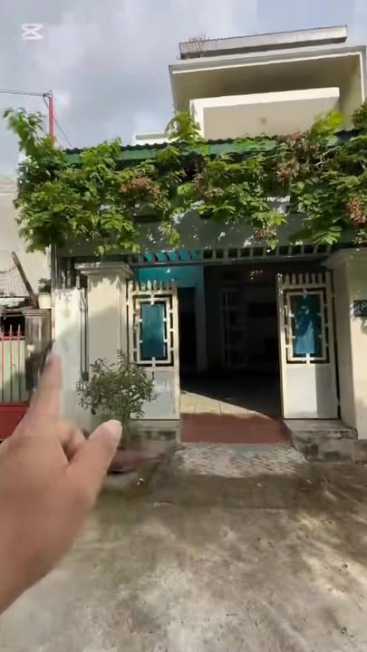 Nhà 3 tầng Vĩnh Hòa Nha Trang 100m² giá 8.2 tỷ - Sát biển chỉ vài phút đi bộ!