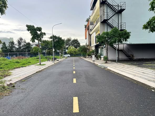 Đất nền Hòa Long Bà Rịa 137m² giá 2.69 tỷ - Sổ hồng riêng chính chủ!