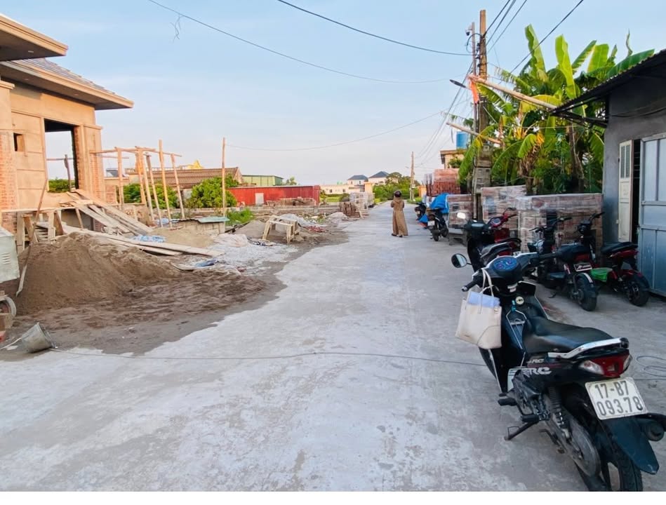 Đất nền Bình Định, Kiến Xương 98m² giá 300 triệu - Vị trí dân cư đông đúc!