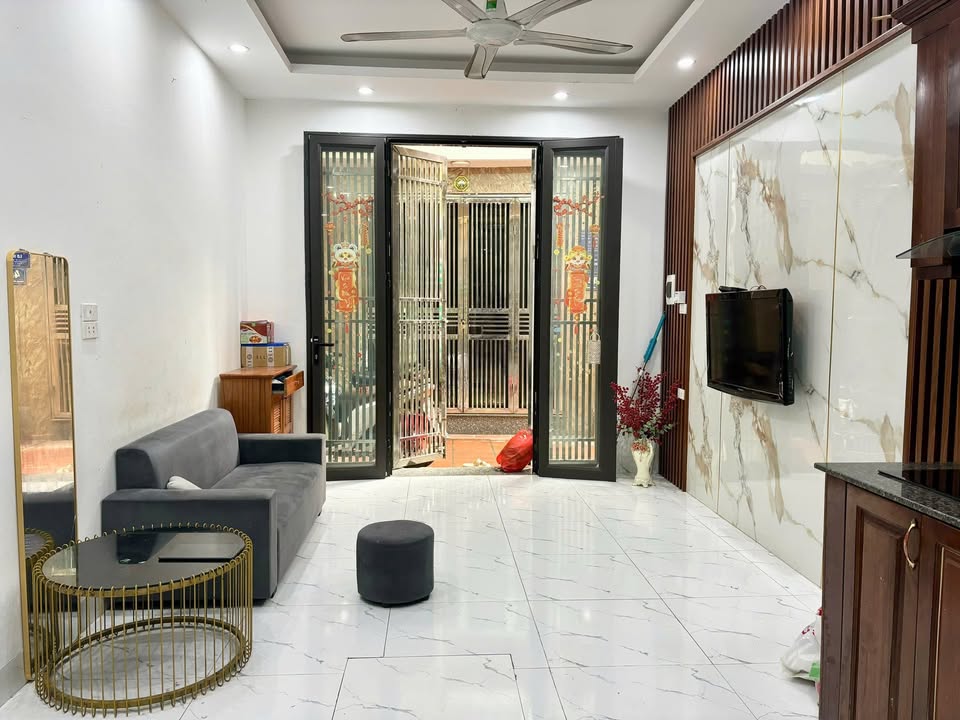 Nhà 5 tầng cho thuê tại Yên Nghĩa, Hà Đông 3PN - Sẵn sàng vào ở ngay!