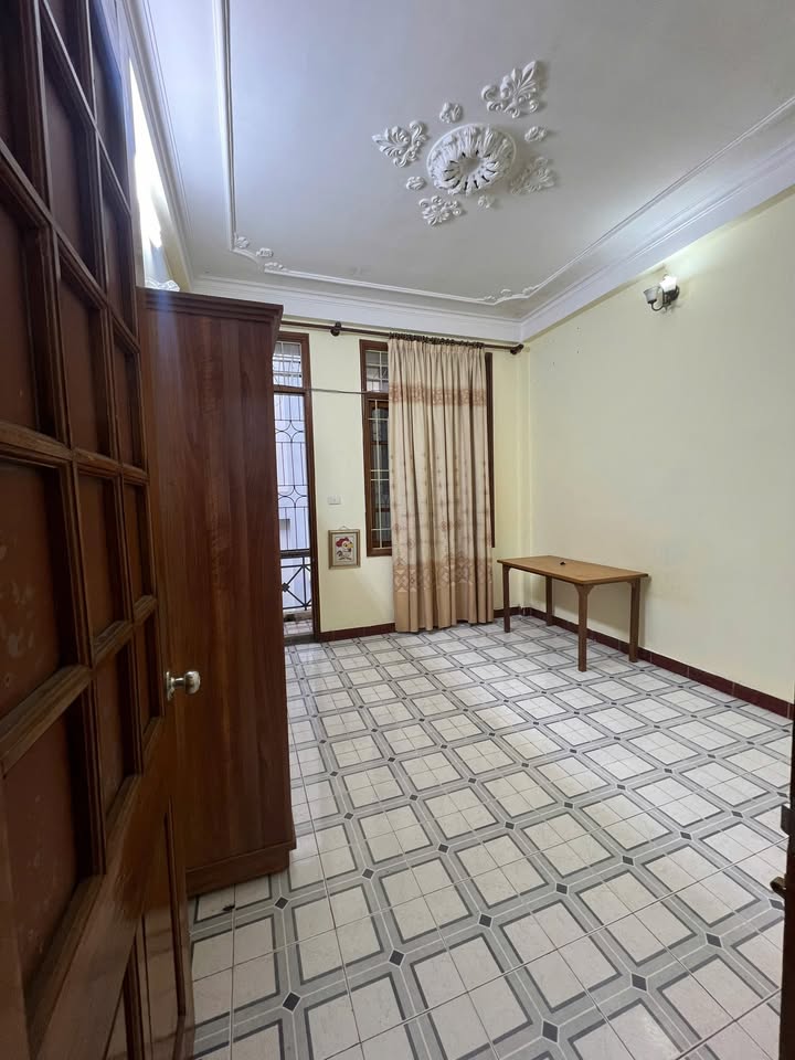 Căn hộ cho thuê 16 Hoàng Cầu, Đống Đa - Giá chỉ từ 3.5 triệu/tháng, đầy đủ nội thất!