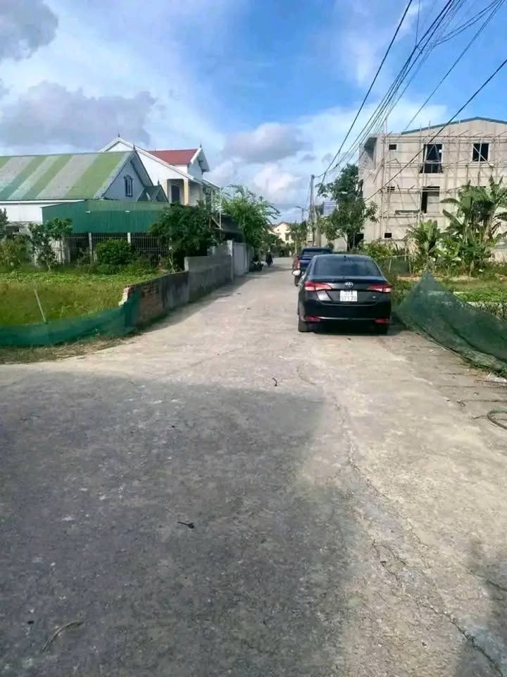 Đất Xóm 2, Nghi Kim 109m² giá 2 tỷ - Đường rộng thông thoáng!