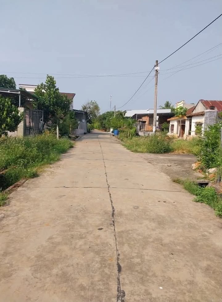 Đất thổ cư Thôn 7, xã Đức Chính, 240m² giá 750 triệu - Đường bê tông thông thoáng!