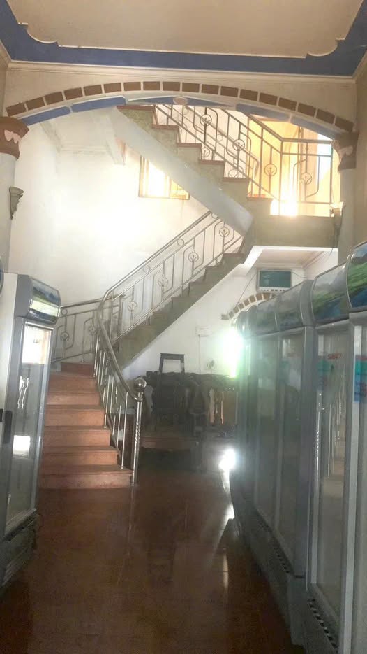 Nhà 2 tầng mặt đường Nguyễn Lương Bằng, Kiến An 152m² giá 5 tỷ - Đầu tư sinh lời hấp dẫn!