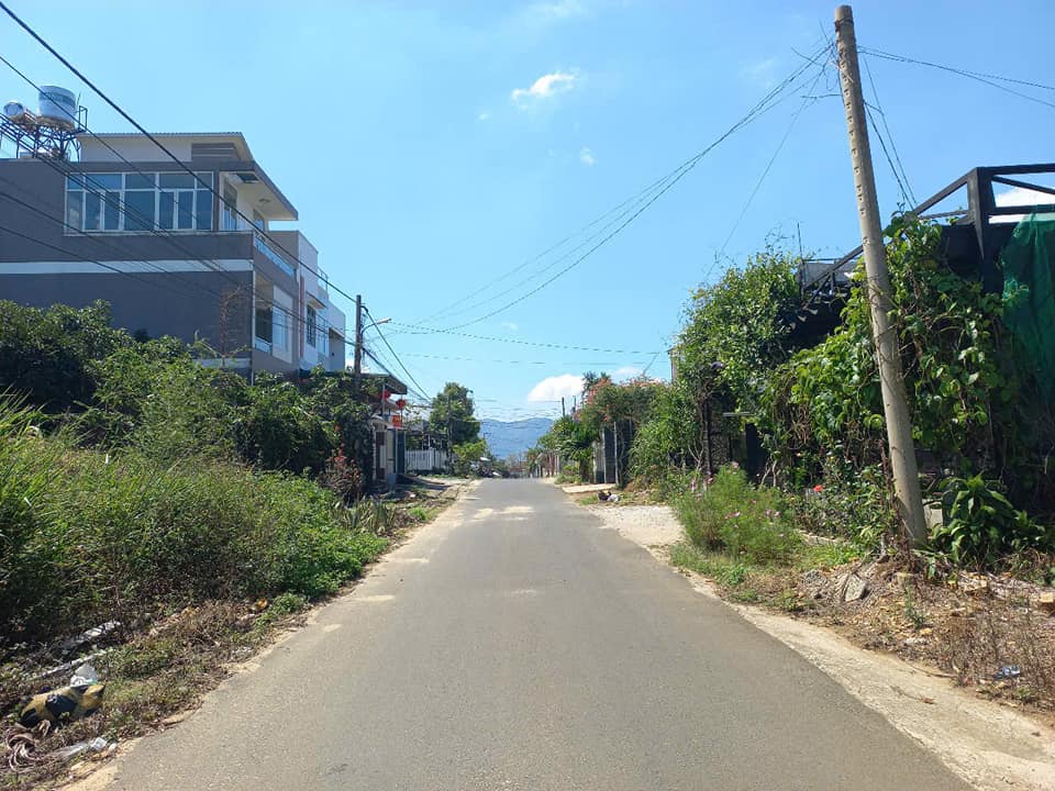 Bán đất góc 2 mặt tiền hẻm 93 Hà Giang, phường 1, Bảo Lộc - Diện tích 900m², giá 16 tỷ
