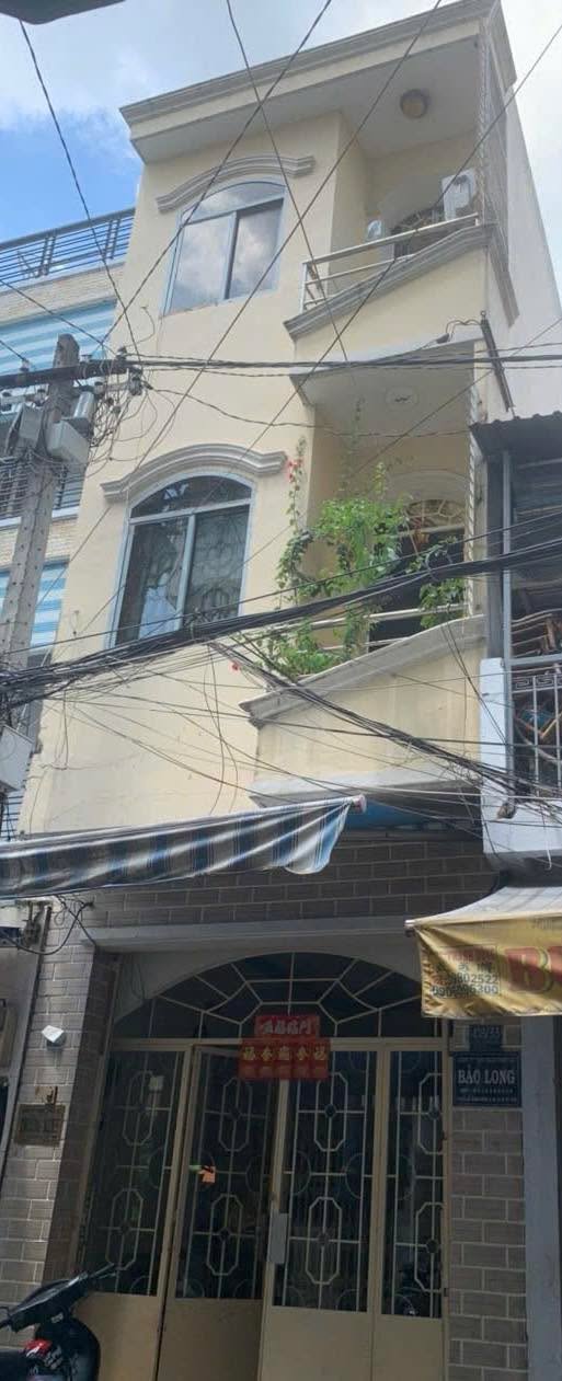 Nhà HXH Lê Hồng Phong quận 10 42.8m² giá 9.5 tỷ - Đầu tư sinh lời ngay!